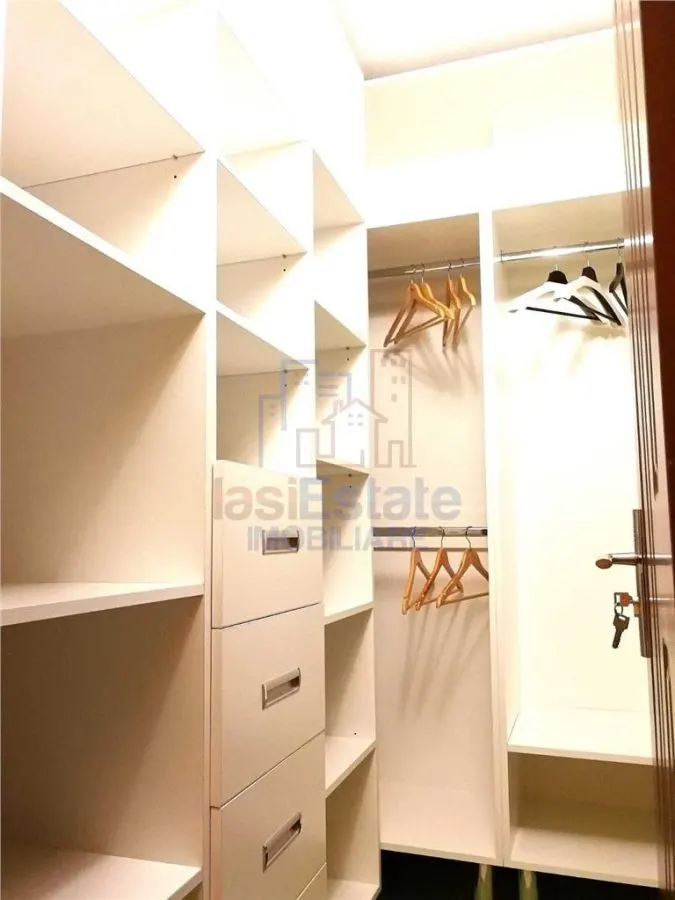 Apartament 3 camere Podu Ros - foto 6