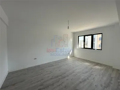 Apartament 1 cam D Hlincea 40mp Loc de parcare Credit Cash - Iasi