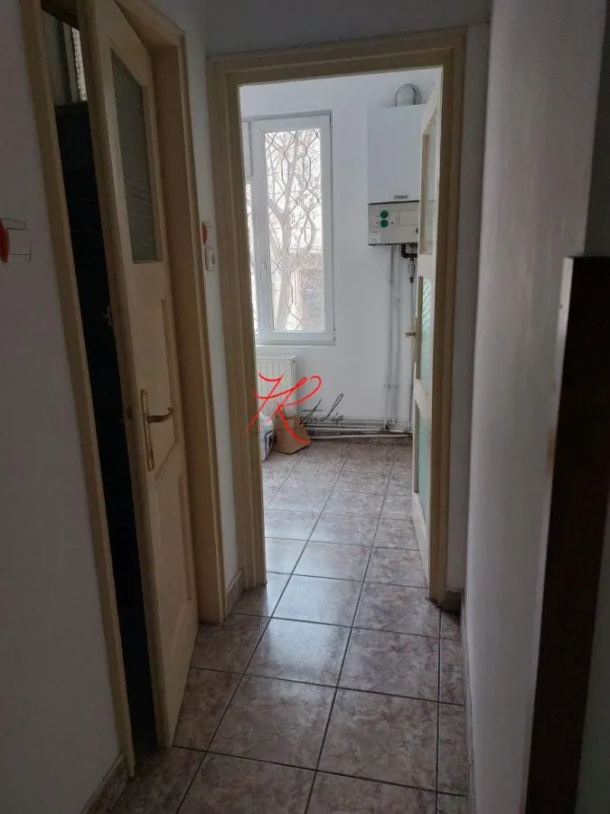Vanzare apartament 2 camere Floreasca cu centrala si boxa - foto 4
