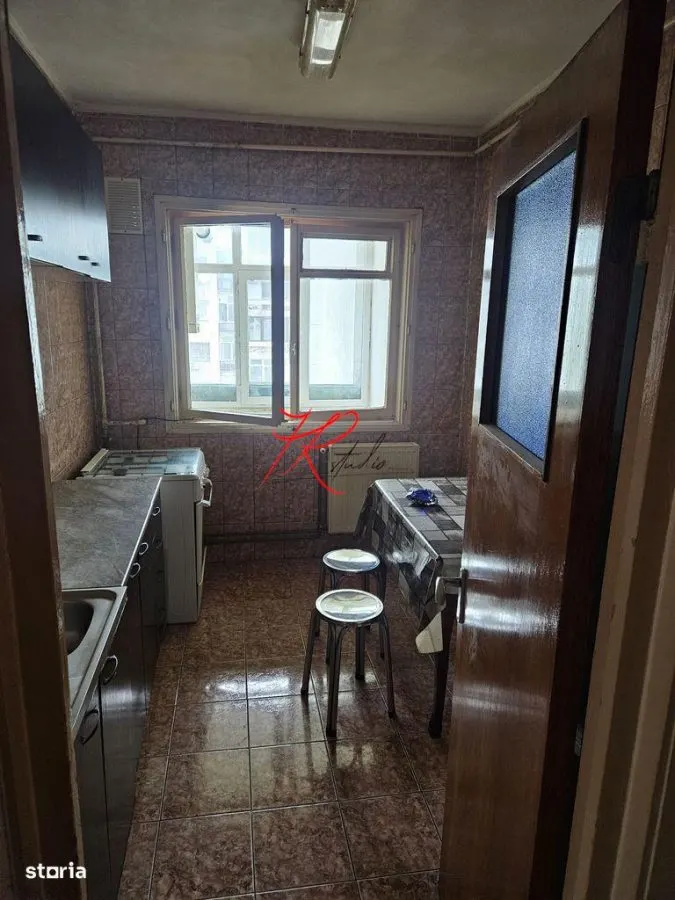 Vanzare apartament 3 camere Ferdinand cu centrala termica - foto 9