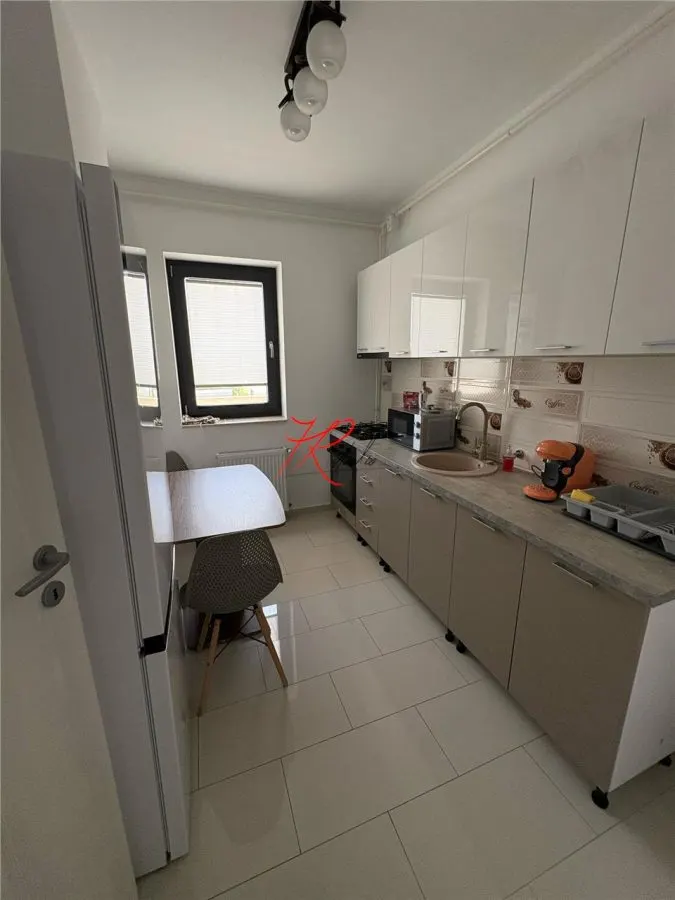 Inchiriere apartament 1-2-3 cam Militari - foto 8
