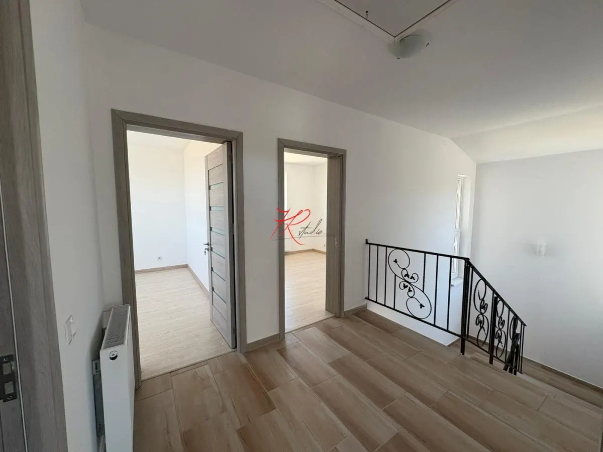 Vanzare vila P+1 Domnesti - foto 2