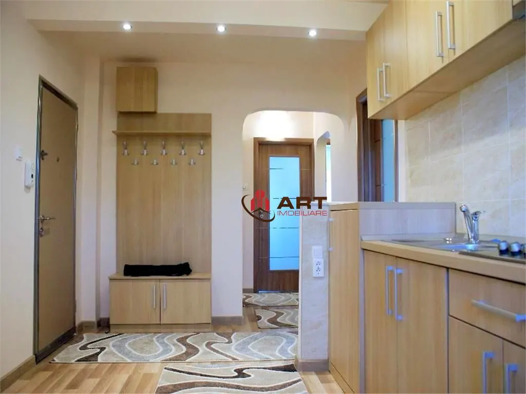 3 camere, 70 mp, decomandat, TOTUL NOU, modern,  in Zorilor, zona UMF - foto 1