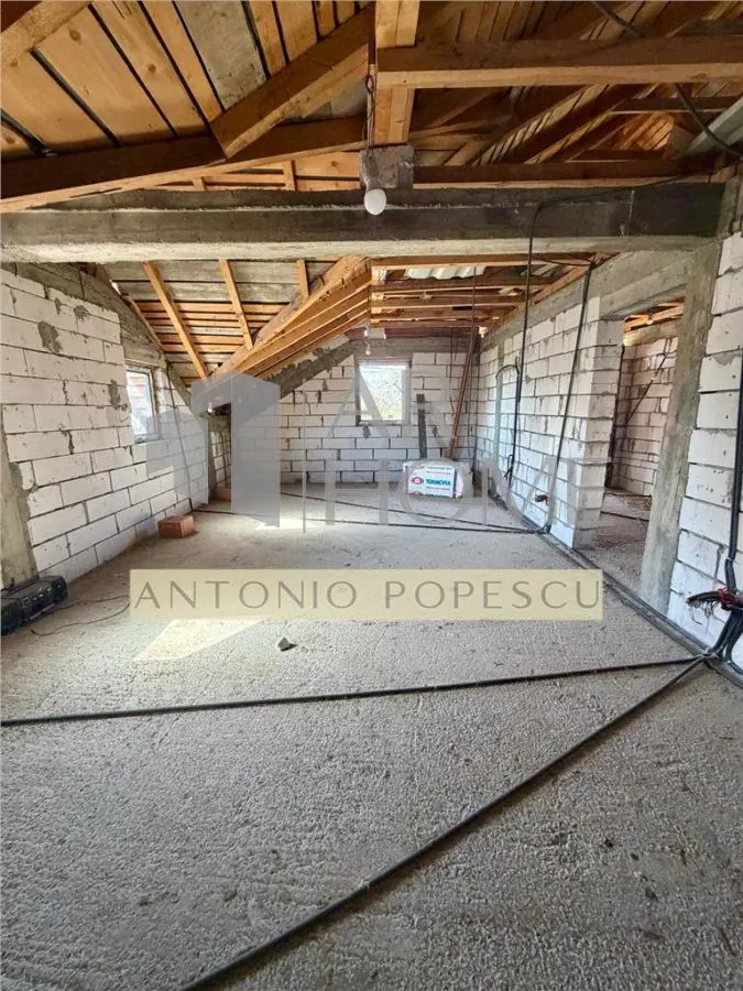 Casa P+M la rosu, in Paulestii Noi. - foto 13