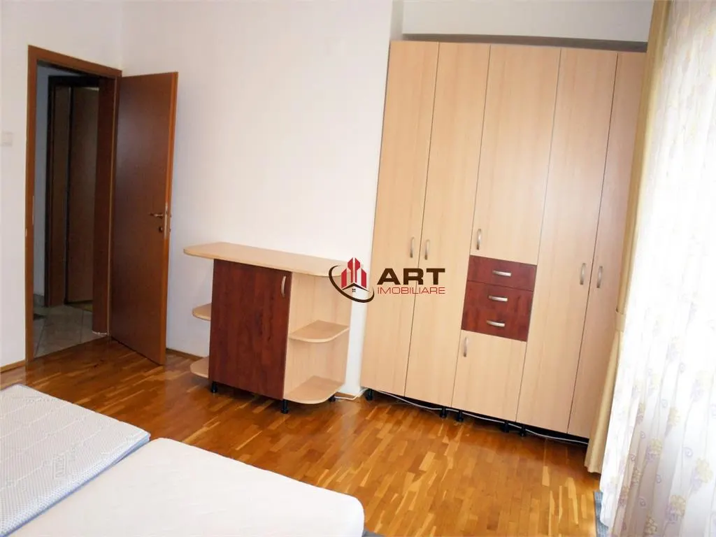 3 camere, 115 mp, bloc nou, modern, garaj, terasa, in Andrei Muresanu - foto 8