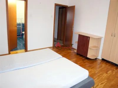 3 camere, 115 mp, bloc nou, modern, garaj, terasa, in Andrei Muresanu - foto 9