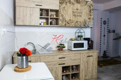 Vanzare vila cu spati comerciale si apartamente, ideal afacere - foto 11