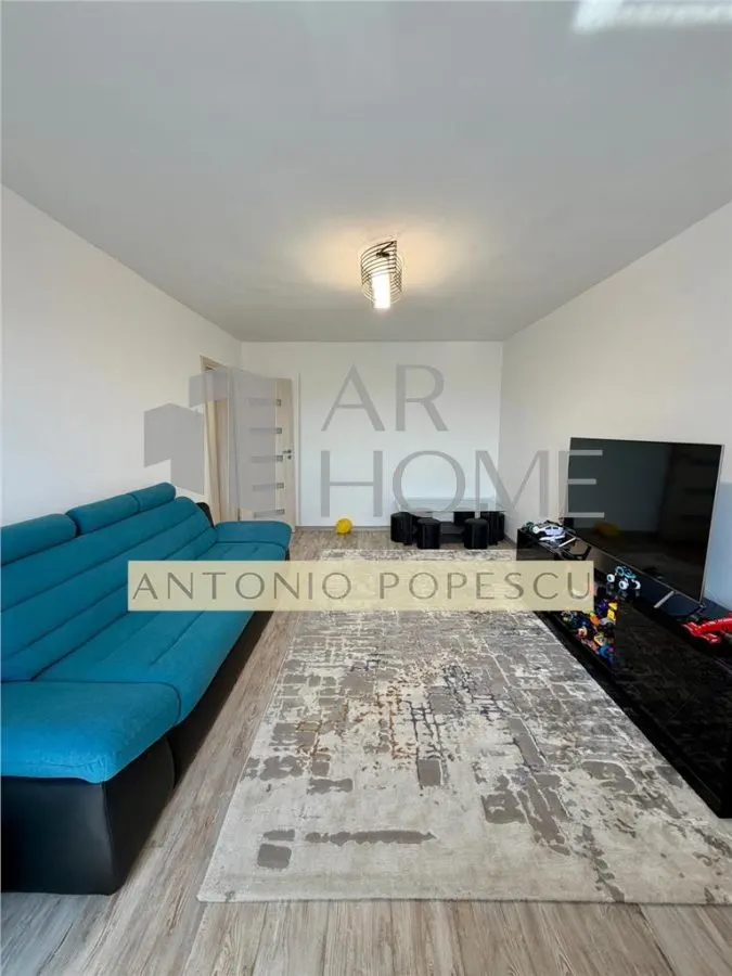 Apartament 3 camere, renovat, in Ploiesti, zona Republicii. - foto 2