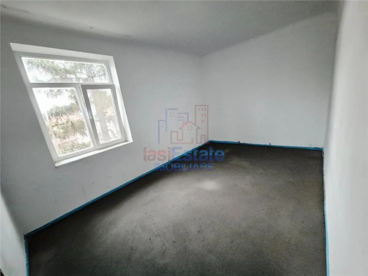 Schimb apartament  de 2 camere in Copou + diferenta cu casa in Copou - foto 1