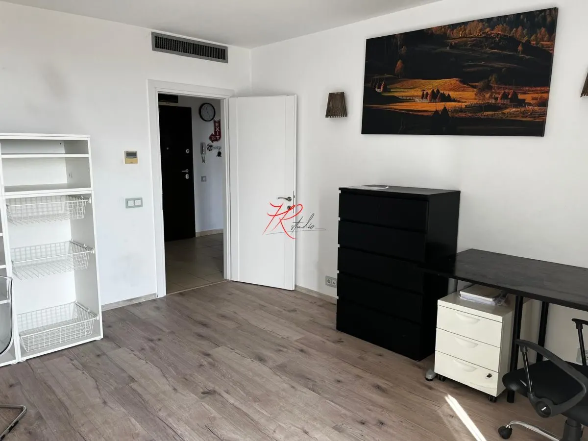 Inchiriere apartament 3 camere Vacaresti - foto 6