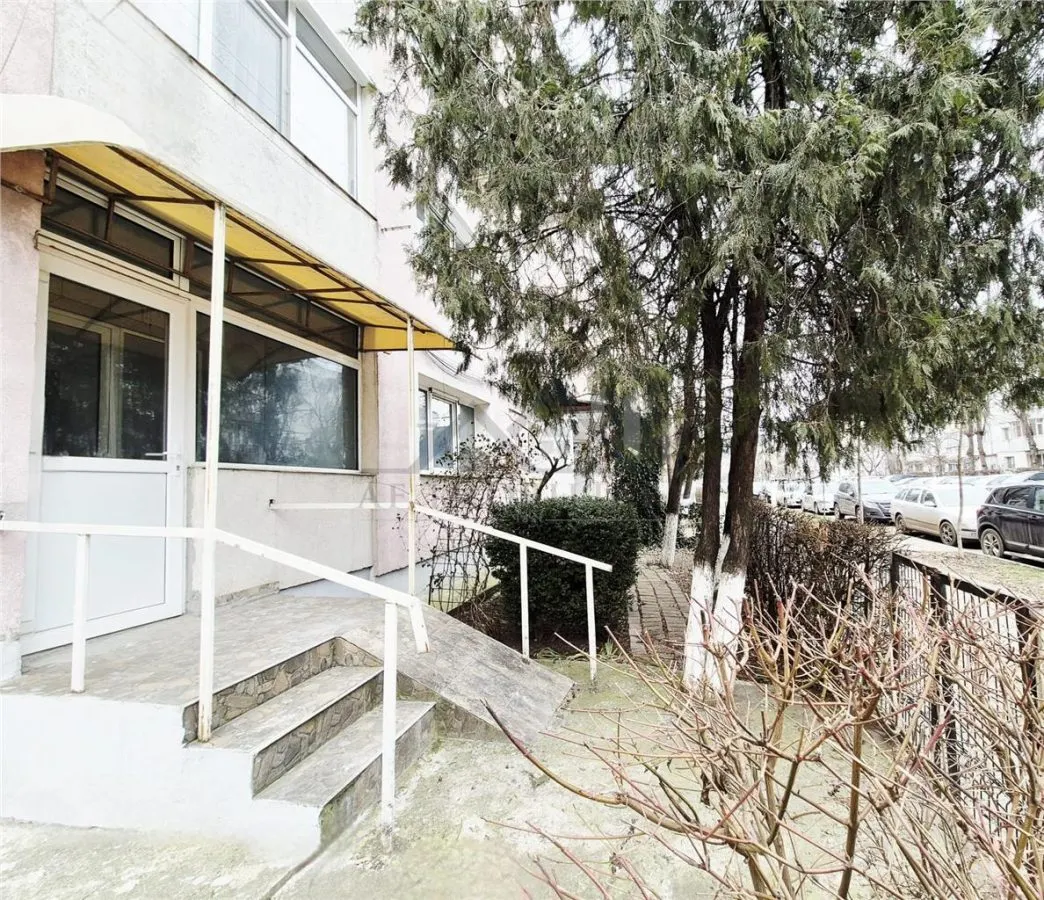 Apartament cu 2 camere - foto 1