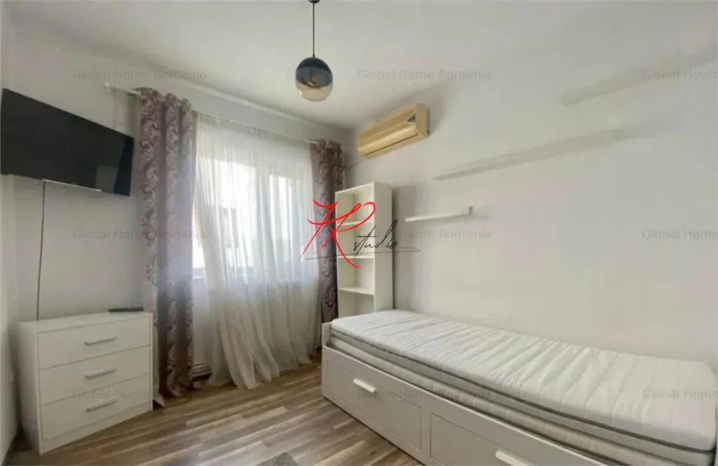 Vanzare apartament 4 camere in Vila Vasile Lascar, ideal hotel - foto 1