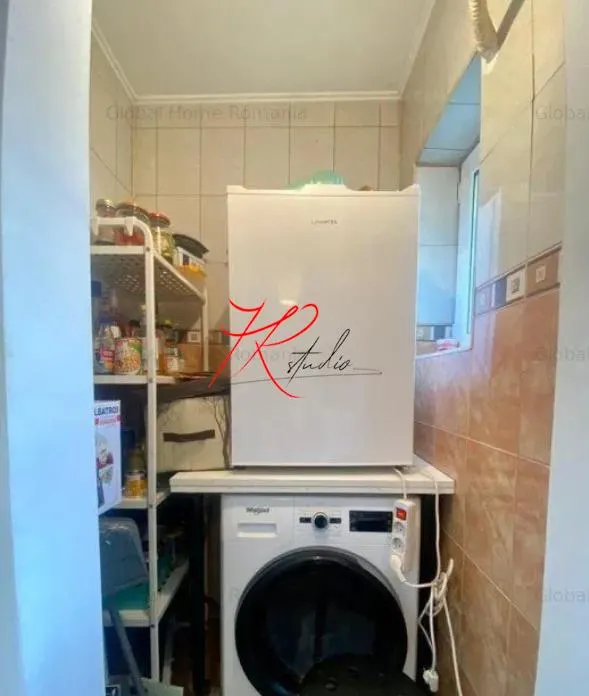 Vanzare apartament 4 camere in Vila Vasile Lascar, ideal hotel - foto 10