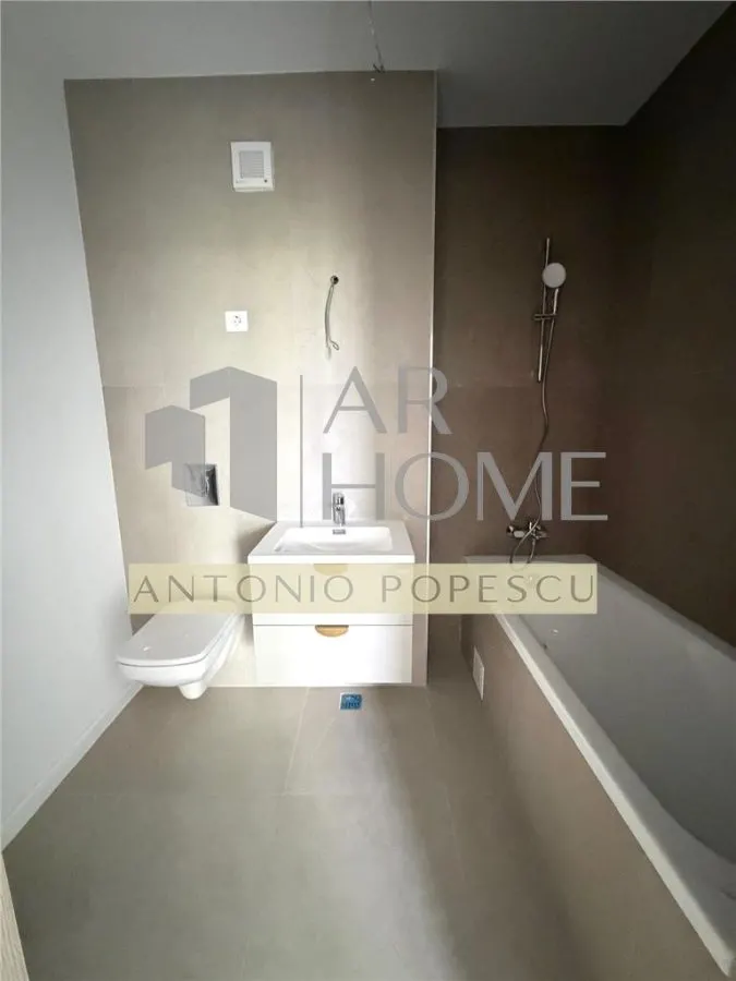 Apartament 3 camere, in Ploiesti, zona Nord/ MRS Gradinile. - foto 9