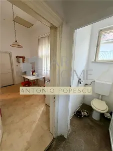 Casa 4 camere plus dependinte, in Ploiesti, zona stadionul Ilie Oana - foto 12
