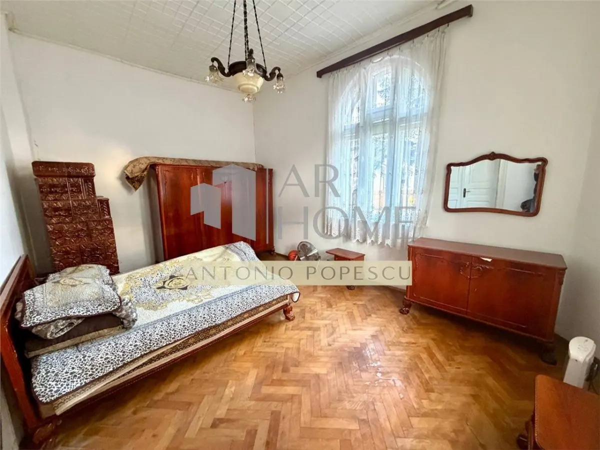 Casa 4 camere plus dependinte, in Ploiesti, zona stadionul Ilie Oana - foto 4