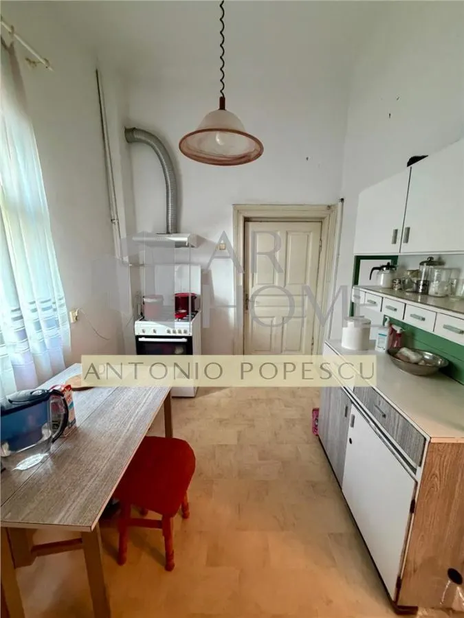 Casa 4 camere plus dependinte, in Ploiesti, zona stadionul Ilie Oana - foto 10