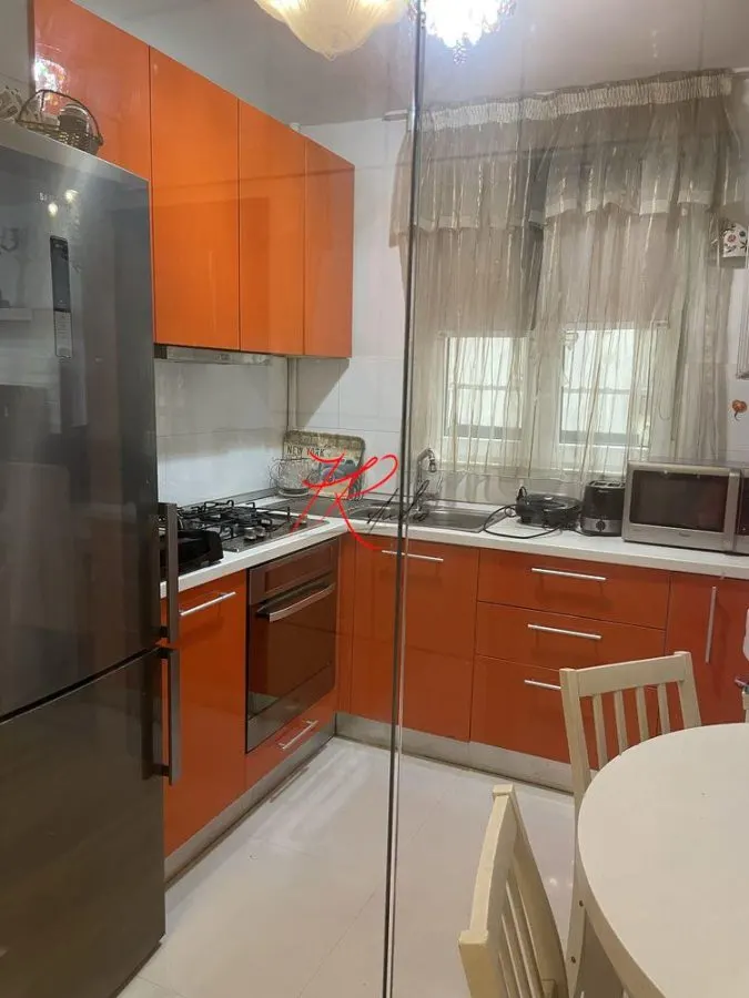 Vanzare apartament 3 camere Piata Iancului, renovat si mobilat - foto 1
