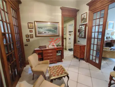 Vanzare apartament lux, in Sanremo, Italia - foto 14