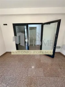 Apartament 3 camere, bloc 2020, Ploiesti, zona Republicii/ Caraiman. - foto 23