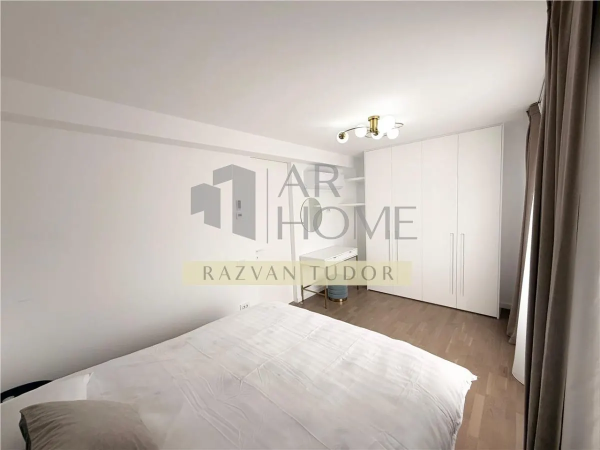Apartament 2 camere, loc de parcare , Ploiesti, ultracentral - foto 13