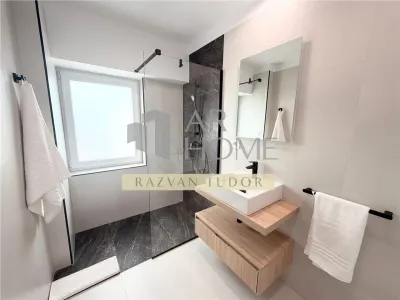 Apartament 2 camere, loc de parcare , Ploiesti, ultracentral - foto 6