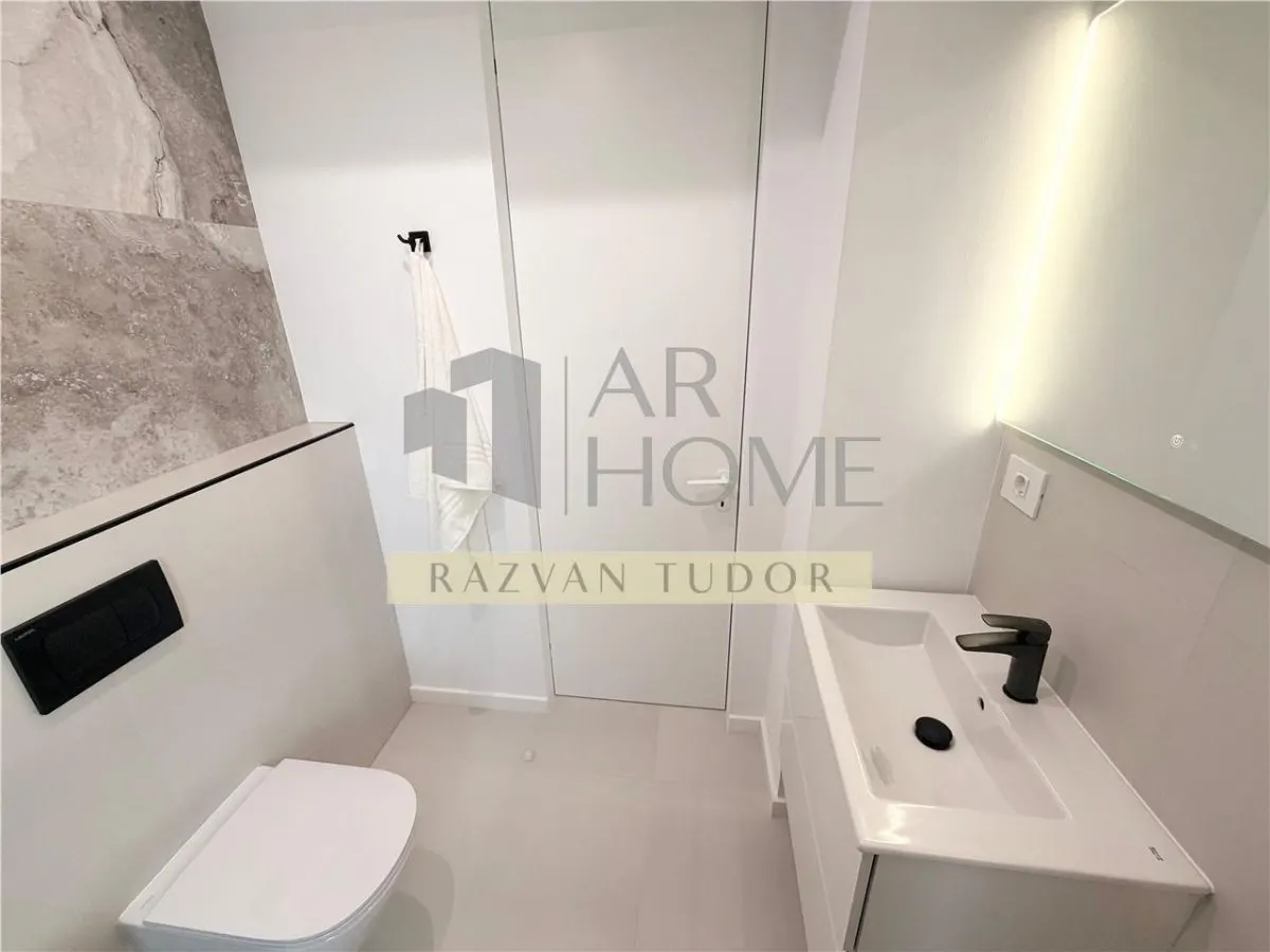 Apartament 3 camere, loc de parcare , Ploiesti, ultracentral - foto 18