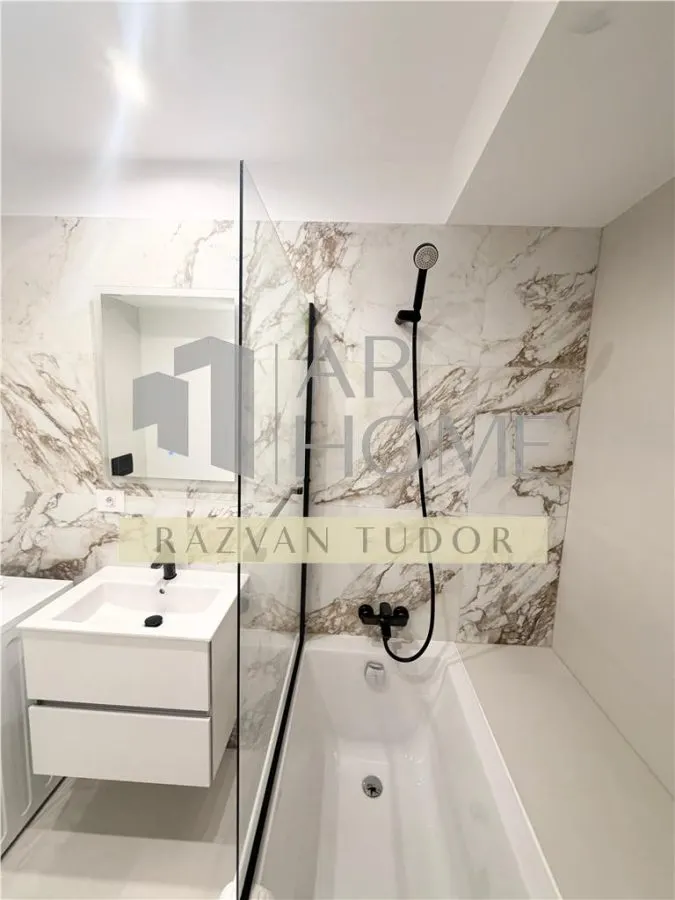 Apartament 3 camere, loc de parcare , Ploiesti, ultracentral - foto 4