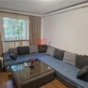Vanzare apartament 3 camere Mihai bravu, renovat - Bucuresti