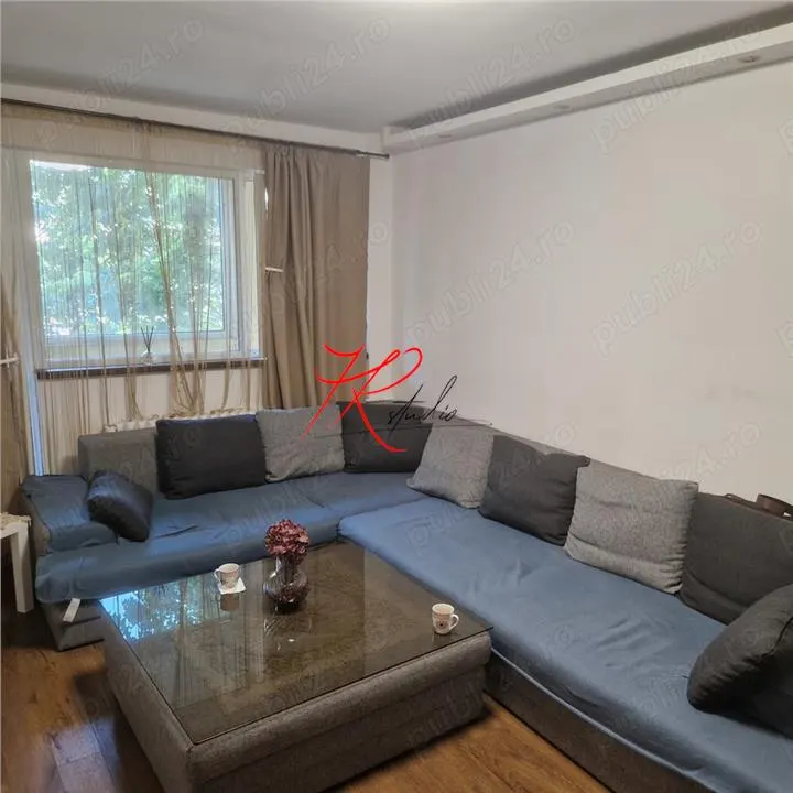 Vanzare apartament 3 camere Mihai bravu, renovat - foto 1