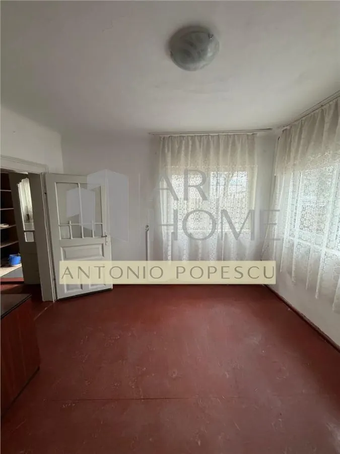 Casa, anexe si teren, in Ploiesti, zona Lupeni. - foto 6