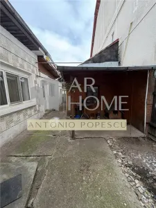Casa, anexe si teren, in Ploiesti, zona Lupeni. - foto 10