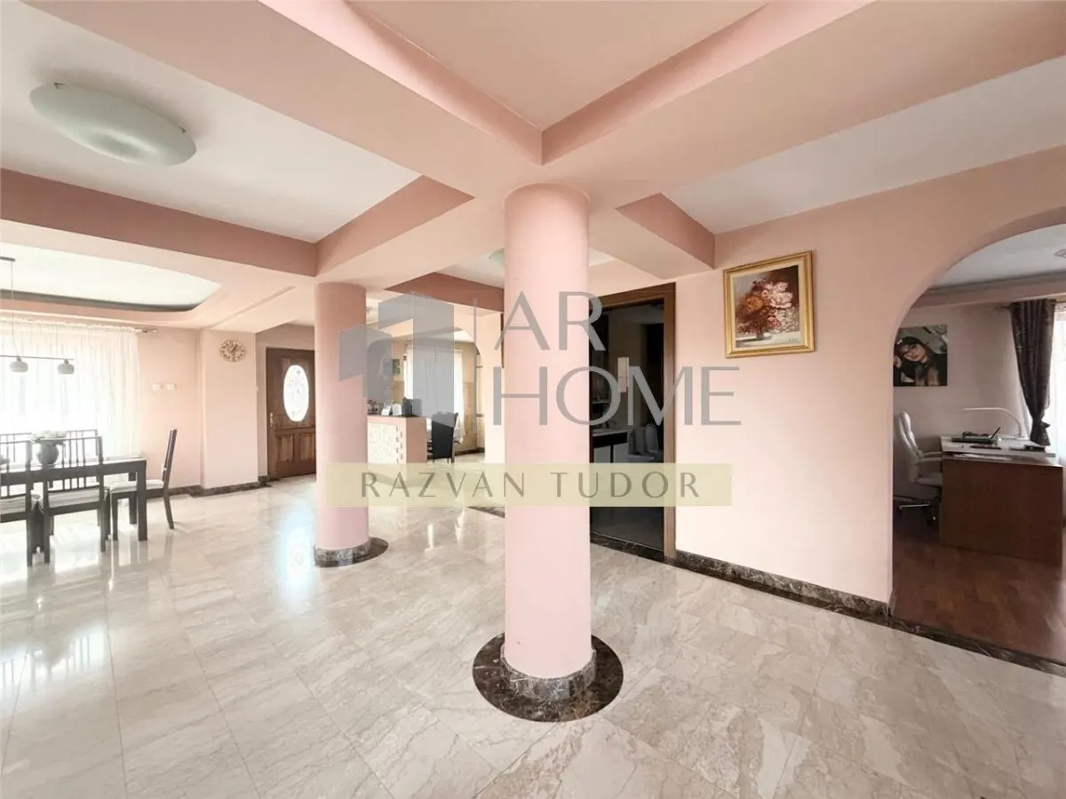 Casa 6 camere + mansarda , cu garaj , beci , Ploiesti , central - foto 16
