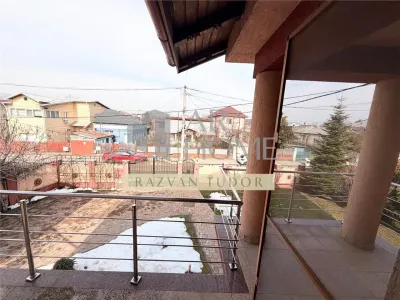 Casa 6 camere + mansarda , cu garaj , beci , Ploiesti , central - foto 19