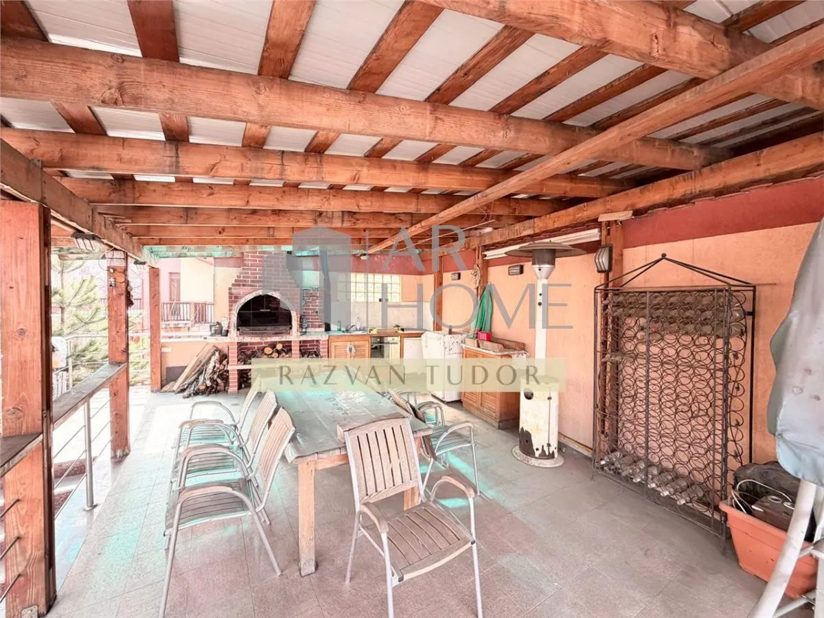 Casa 6 camere + mansarda , cu garaj , beci , Ploiesti , central - foto 8