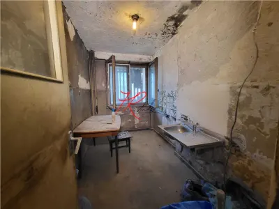 Vanzare apartament 2 camere Stefan cel mare, bloc consolidat - foto 4