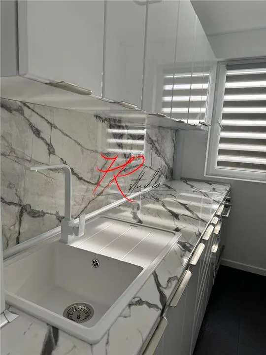 Vanzare apartament 2 camere complet renovat - foto 4
