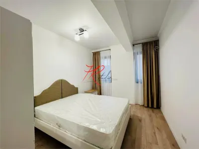 Inchiriere apartament 4 camere Grivitei - foto 9