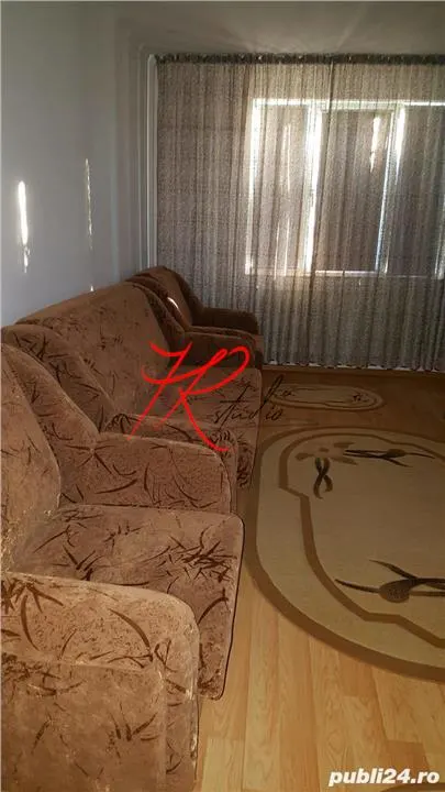 Vanzare apartament 3 camere Tei - foto 1