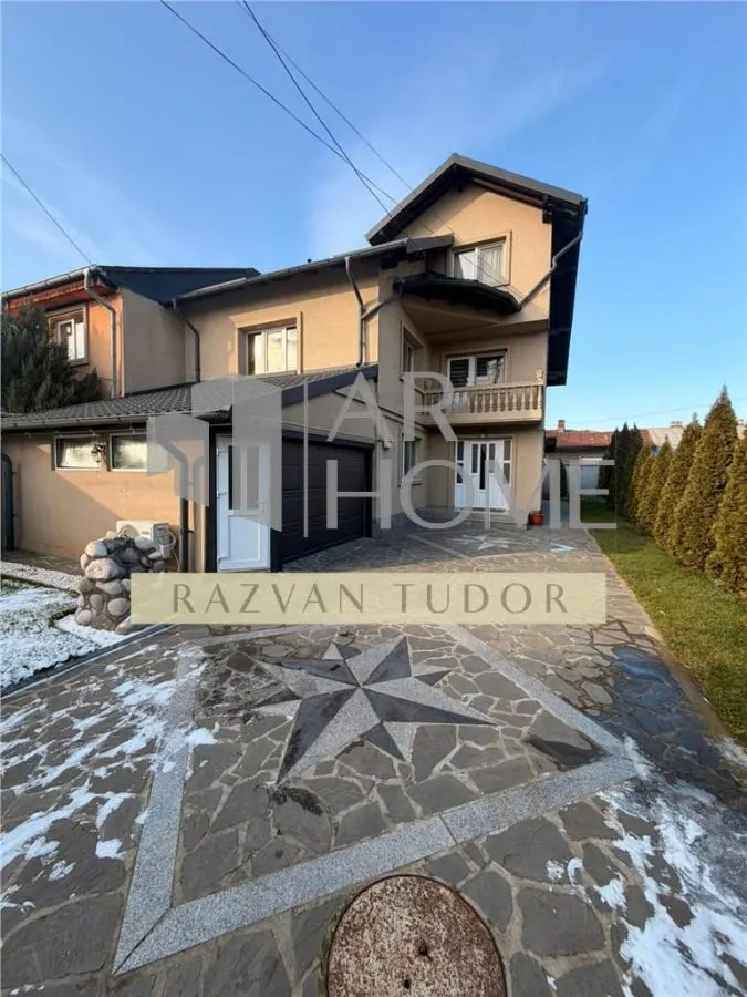 Casa 5 camere , renovata 2020 cu garaj , Ploiesti , central - foto 1