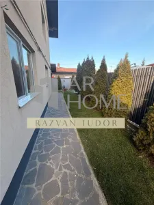 Casa 5 camere , renovata 2020 cu garaj , Ploiesti , central - foto 11