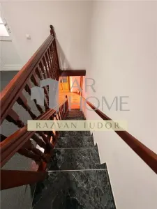 Casa 5 camere , renovata 2020 cu garaj , Ploiesti , central - foto 25