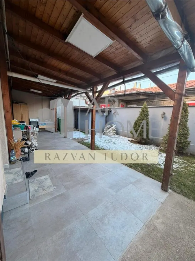 Casa 5 camere , renovata 2020 cu garaj , Ploiesti , central - foto 4