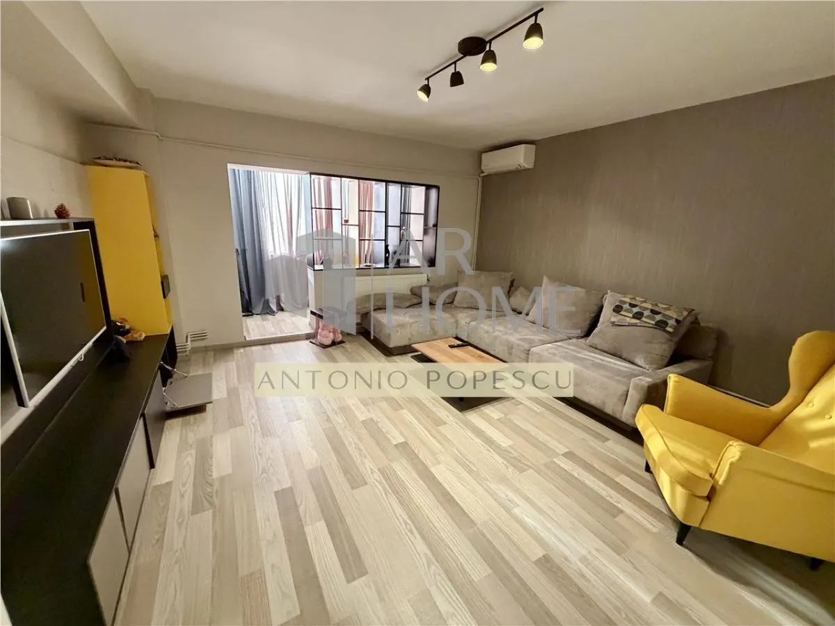 Apartament 3 camere, centrala proprie, Ploiesti, zona centrala - foto 18
