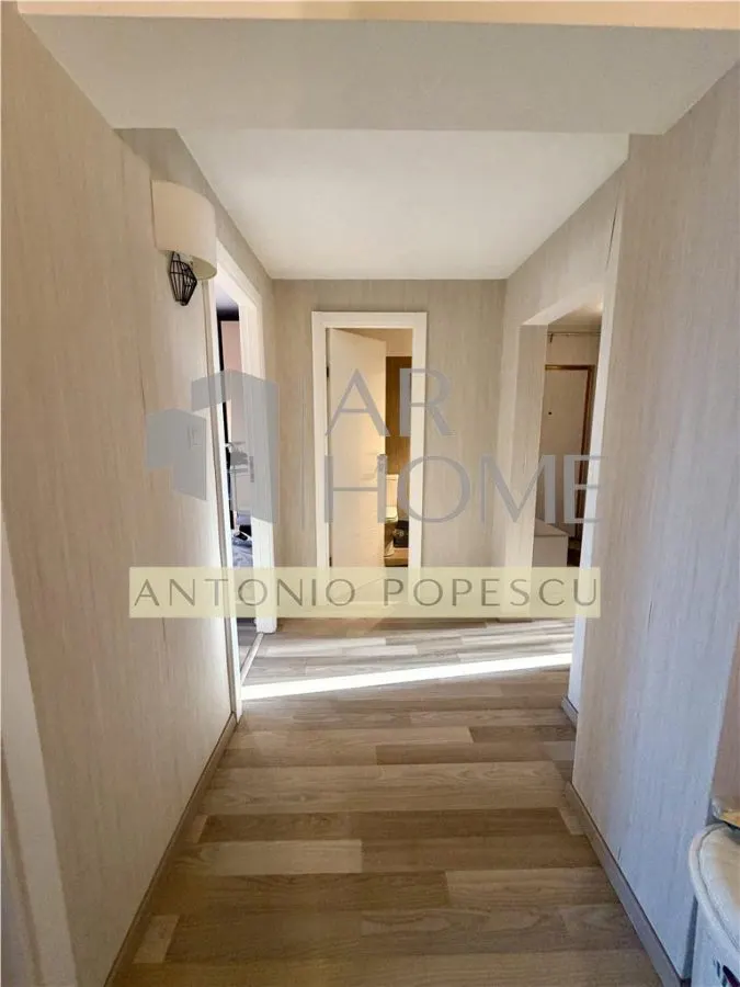 Apartament 3 camere, centrala proprie, Ploiesti, zona centrala - foto 20