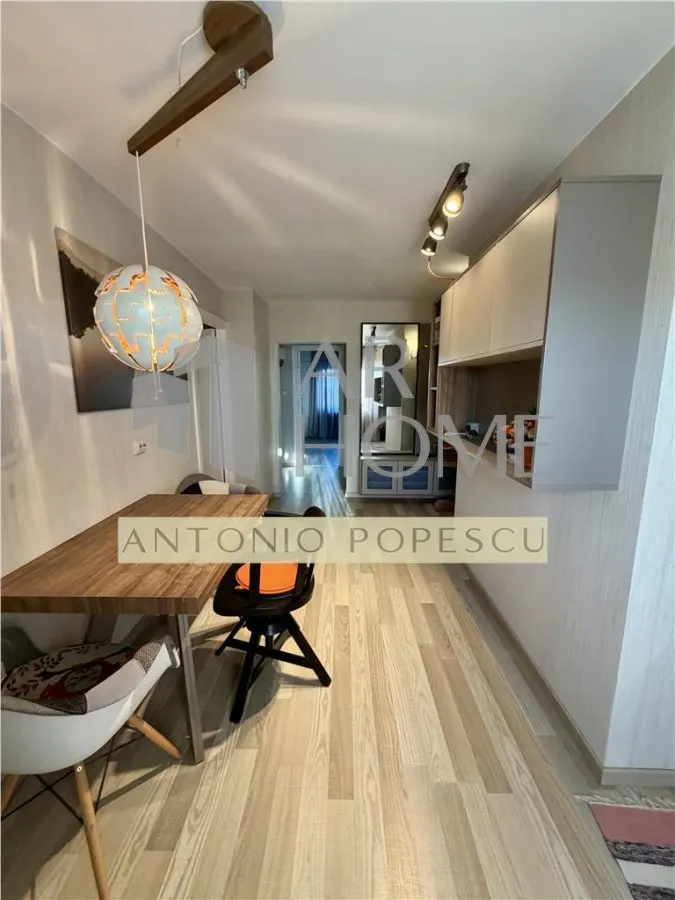 Apartament 3 camere, centrala proprie, Ploiesti, zona centrala - foto 6