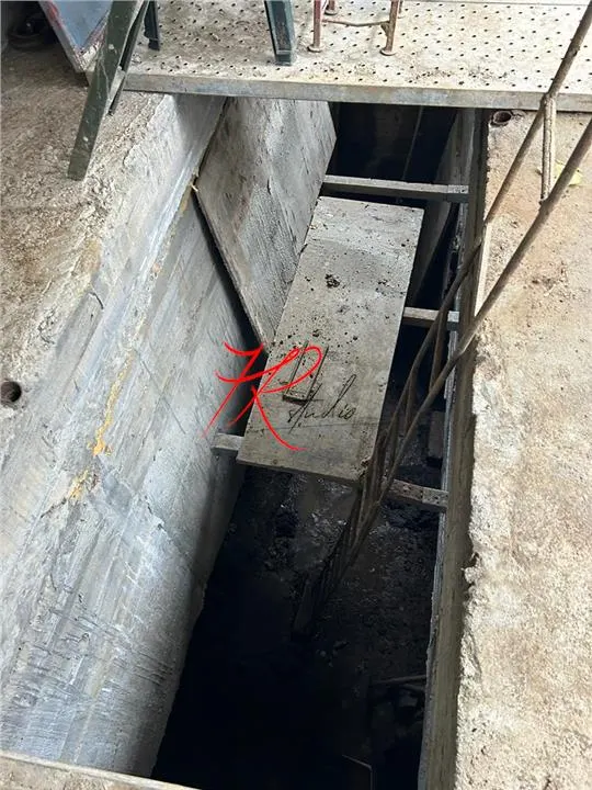 Vând casa bătrânească demolabila - foto 4