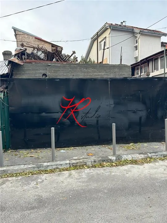 Vând casa bătrânească demolabila - foto 5