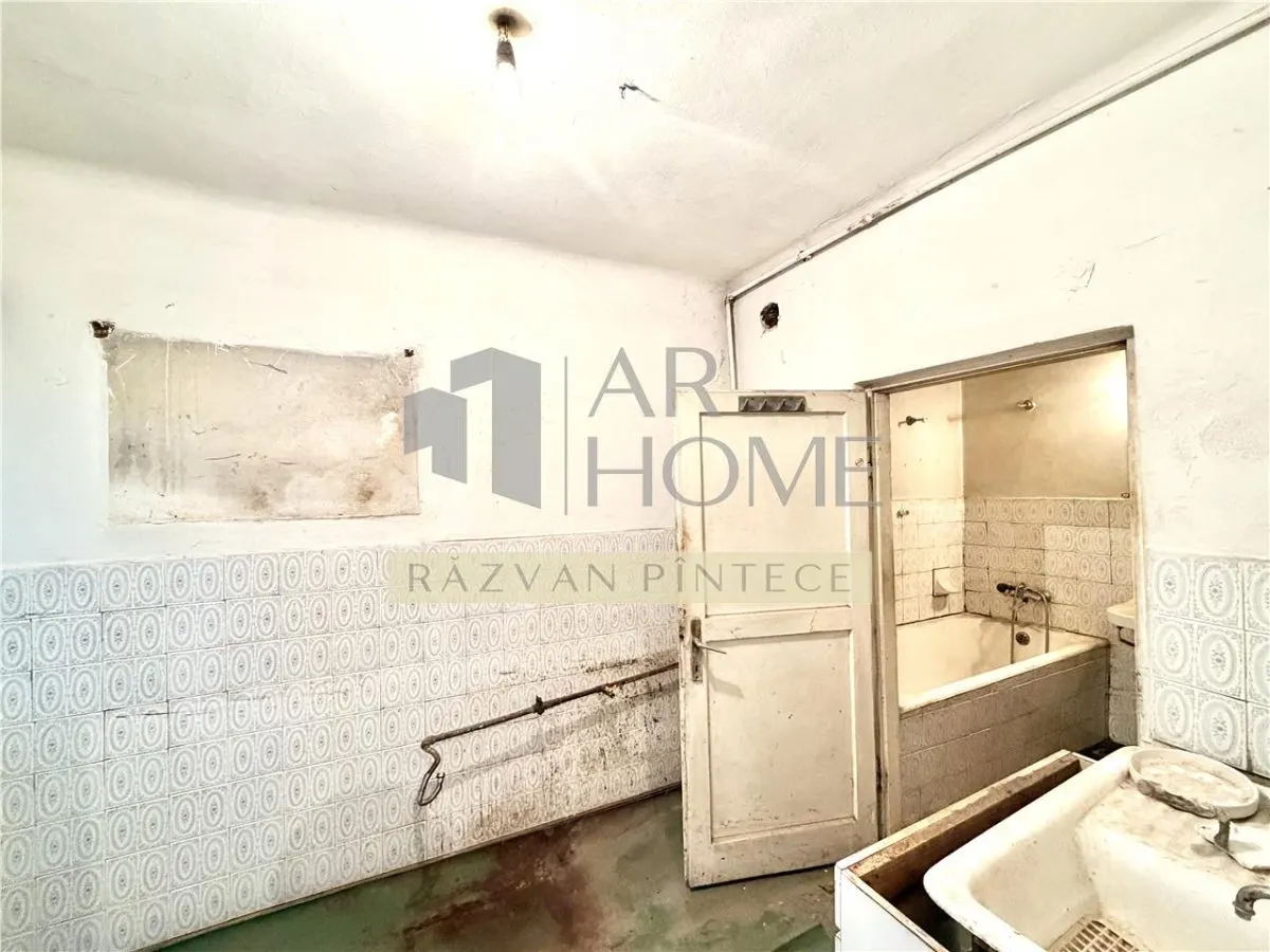 Apartament 2 camere in vila, curte, zona AFI Palace, Ploiesti - foto 9