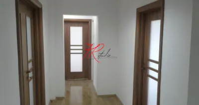 Vânzare apartament 4 camere Piața Victoriei - foto 14